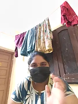 Villageanuty online show from 12/04/25, 01:37