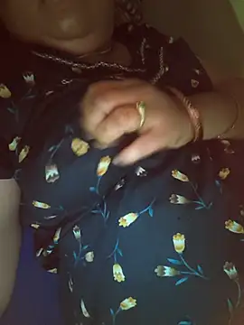 Villageanuty online show from 09/26/25, 01:56