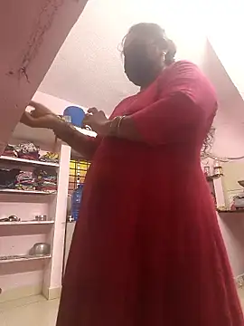 Villageanuty online show from 01/09/26, 12:34