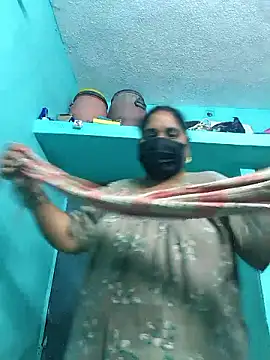 Villageanuty online show from 01/07/26, 03:44