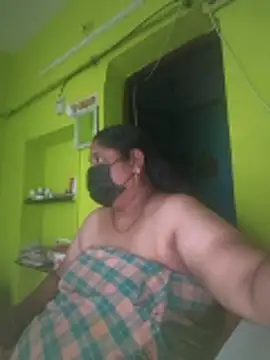 Snapshot of Villageanuty chatting on 02/11/26, 04:40 Villageanuty online show from 02/11/26, 04:40