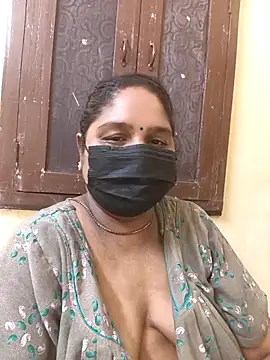 Villageanuty online show from 10/07/25, 02:01