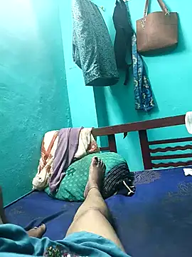 Snapshot of Villageanuty chatting on 02/16/26, 08:13 Villageanuty online show from 02/16/26, 08:13