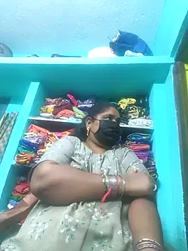 Snapshot of Villageanuty chatting on 02/24/26, 04:19 Villageanuty online show from 02/24/26, 04:19