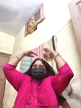 Villageanuty online show from 10/07/25, 04:52