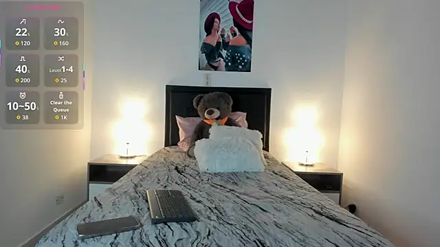  alana grey  online show from 02/03/26, 12:43