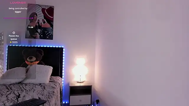  alana grey  online show from 02/11/26, 05:13