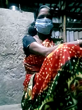 Snapshot of Tamilauntyhot chatting on 10/17/25, 01:53 Tamilauntyhot online show from 10/17/25, 01:53