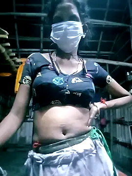 Snapshot of Tamilauntyhot chatting on 10/06/25, 03:57 Tamilauntyhot online show from 10/06/25, 03:57