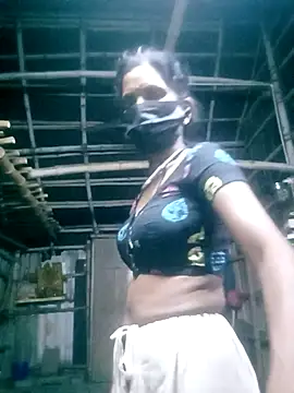 Snapshot of Tamilauntyhot chatting on 09/16/25, 01:45 Tamilauntyhot online show from 09/16/25, 01:45