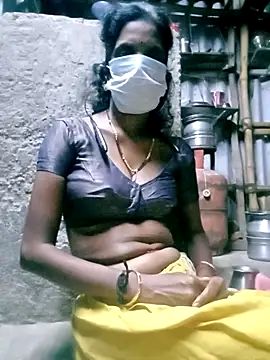 Snapshot of Tamilauntyhot chatting on 10/05/25, 03:25 Tamilauntyhot online show from 10/05/25, 03:25