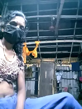 Snapshot of Tamilauntyhot chatting on 09/26/25, 02:18 Tamilauntyhot online show from 09/26/25, 02:18