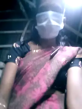 Snapshot of Tamilauntyhot chatting on 10/09/25, 12:49 Tamilauntyhot online show from 10/09/25, 12:49