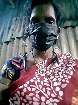 Snapshot of Tamilauntyhot chatting on 10/14/25, 12:50 Tamilauntyhot online show from 10/14/25, 12:50