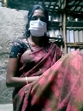 Snapshot of Tamilauntyhot chatting on 10/10/25, 01:50 Tamilauntyhot online show from 10/10/25, 01:50