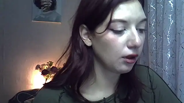 Lily Ember online show from 10/07/25, 07:15