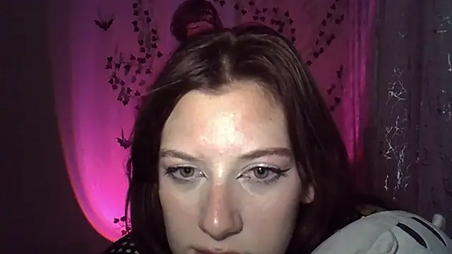 Lily Ember online show from 10/24/25, 10:53