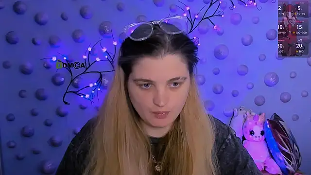 inga gree online show from 04/14/26, 08:03