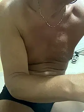 Unique X perience online show from 09/13/25, 03:17