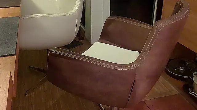 Unique X perience online show from 10/06/25, 11:38