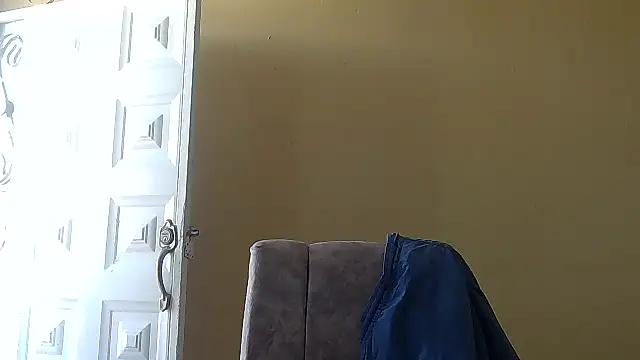 Unique X perience online show from 03/18/26, 01:02