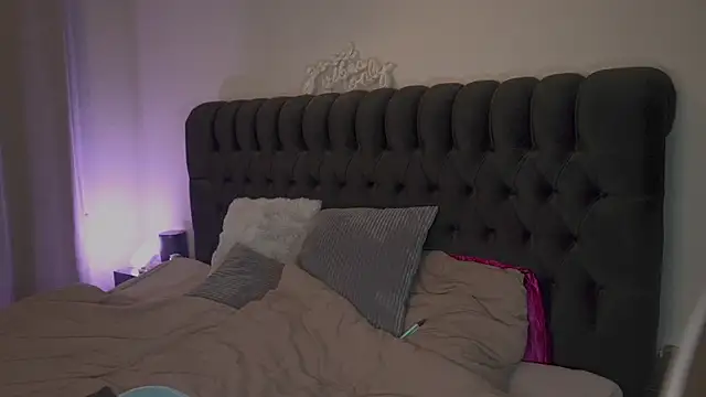 SweetBella95  online show from 05/14/26, 11:02