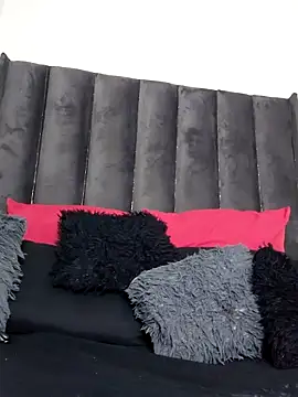 Snapshot of dark_honeyx26 chatting on 03/05/26, 08:38 dark honeyx26 online show from 03/05/26, 08:38