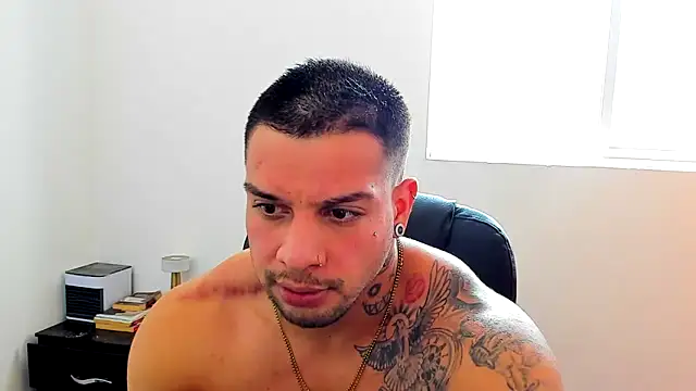 Marck Mathews online show from 12/16/25, 03:27