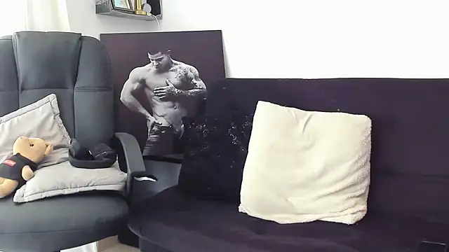 Marck Mathews online show from 09/17/25, 04:42