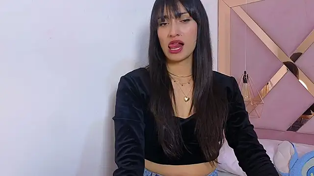 Snapshot of Sthephany_grand chatting on 09/19/25, 03:16 Sthephany grand online show from 09/19/25, 03:16
