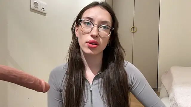 Kelly Berry   online show from 01/13/26, 05:28