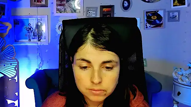 MartaEdams online show from 02/25/26, 06:46