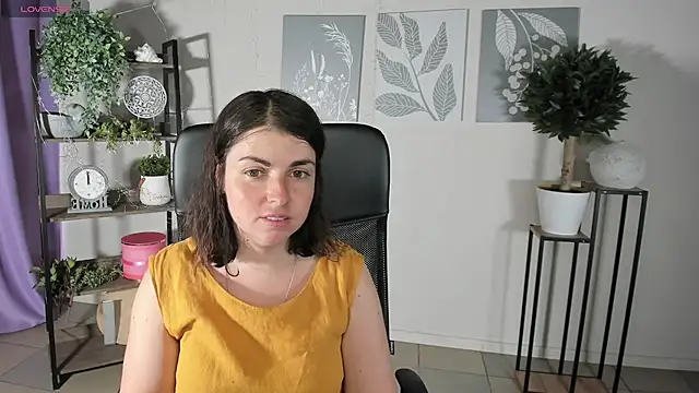Snapshot of MartaEdams chatting on 06/25/26, 05:12 MartaEdams online show from 06/25/26, 05:12