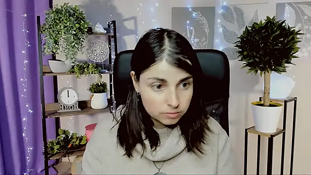 Snapshot of MartaEdams chatting on 03/04/26, 06:10 MartaEdams online show from 03/04/26, 06:10