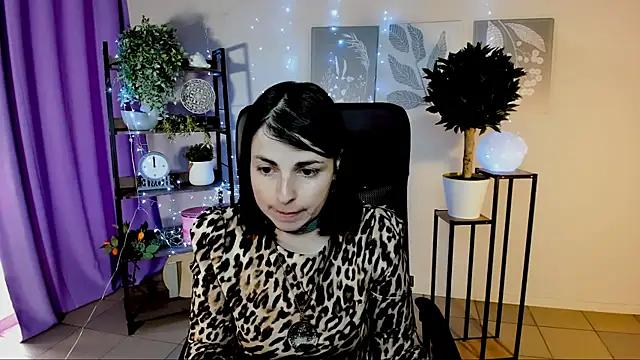 Snapshot of MartaEdams chatting on 05/04/26, 06:06 MartaEdams online show from 05/04/26, 06:06
