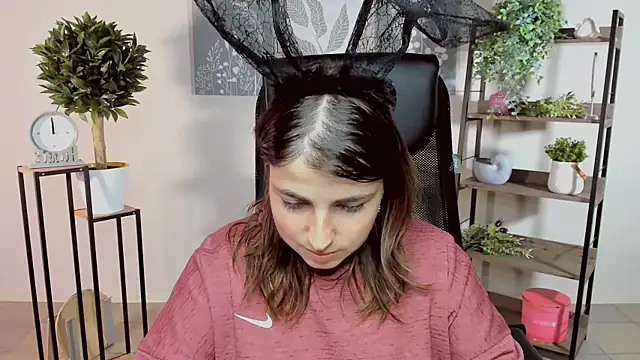 MartaEdams online show from 10/07/25, 06:14