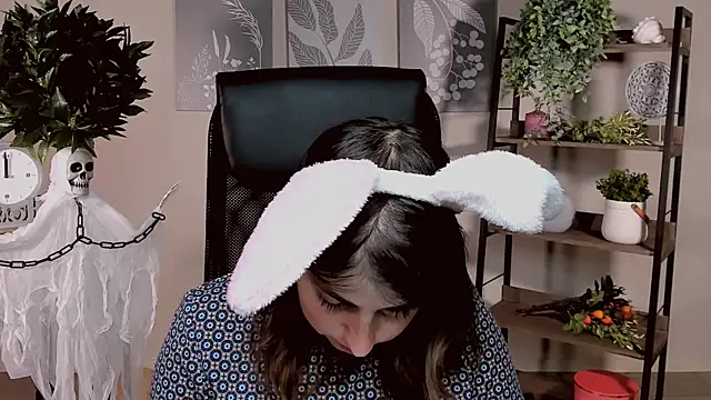 MartaEdams online show from 11/04/25, 06:06