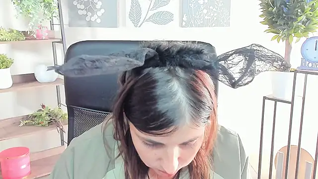 MartaEdams online show from 09/25/25, 06:08