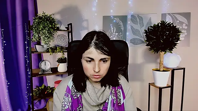 Snapshot of MartaEdams chatting on 03/26/26, 06:22 MartaEdams online show from 03/26/26, 06:22