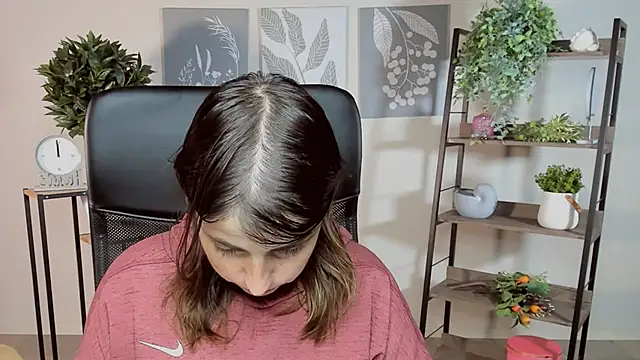 MartaEdams online show from 10/14/25, 06:14