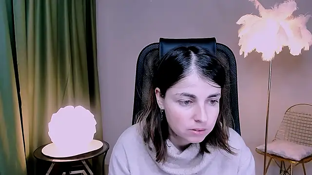 MartaEdams online show from 11/25/25, 05:41