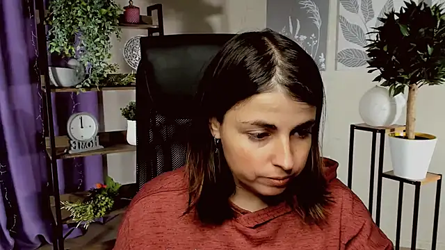 MartaEdams online show from 12/18/25, 06:18