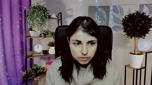 Snapshot of MartaEdams chatting on 03/07/26, 06:20 MartaEdams online show from 03/07/26, 06:20