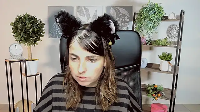 MartaEdams online show from 10/15/25, 06:11