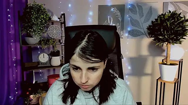 MartaEdams online show from 02/04/26, 09:26