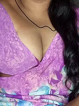 Snapshot of Mia-Telugu chatting on 12/03/25, 10:25 Mia-Telugu online show from 12/03/25, 10:25