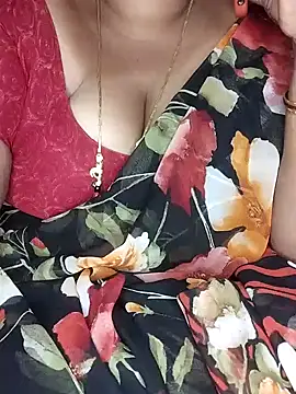 Snapshot of Mia-Telugu chatting on 12/14/25, 12:11 Mia-Telugu online show from 12/14/25, 12:11