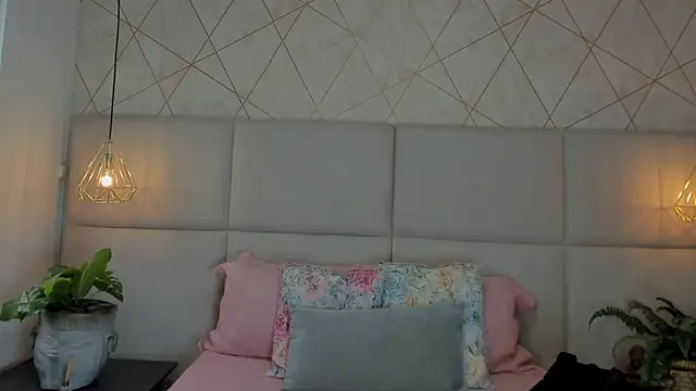 SamayRyann online show from 04/23/26, 01:57