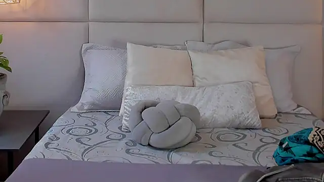 SamayRyann online show from 06/01/26, 01:44