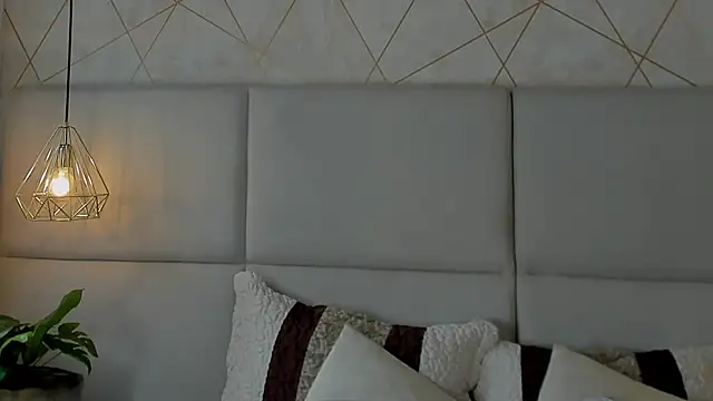 Snapshot of SamayRyann chatting on 07/01/26, 01:55 SamayRyann online show from 07/01/26, 01:55